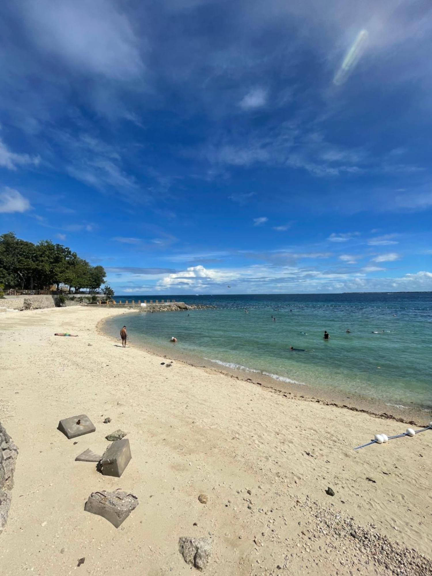 The Beach Suite At The Mactan Newtown Lapu-Lapu City Eksteriør bilde