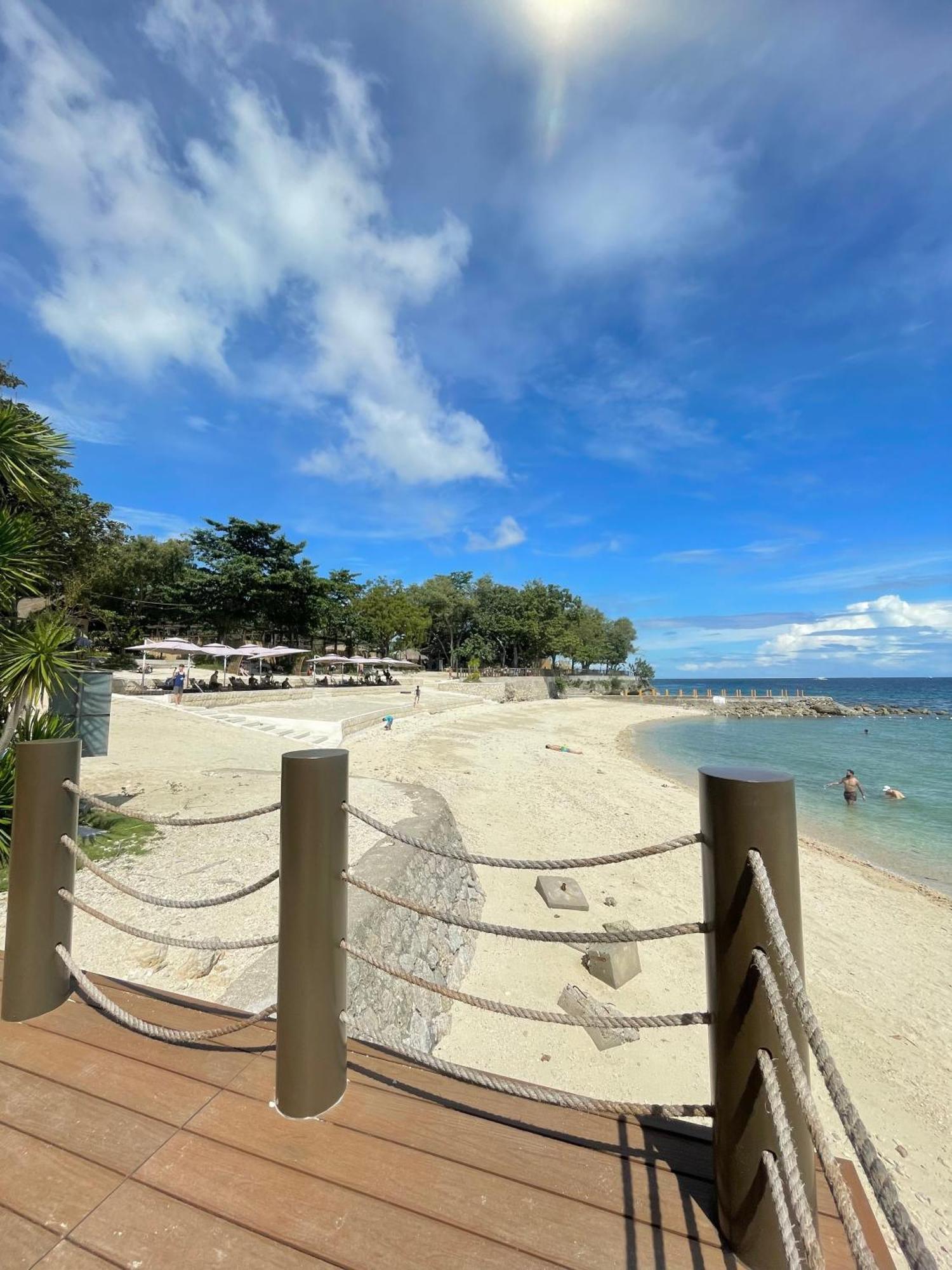 The Beach Suite At The Mactan Newtown Lapu-Lapu City Eksteriør bilde