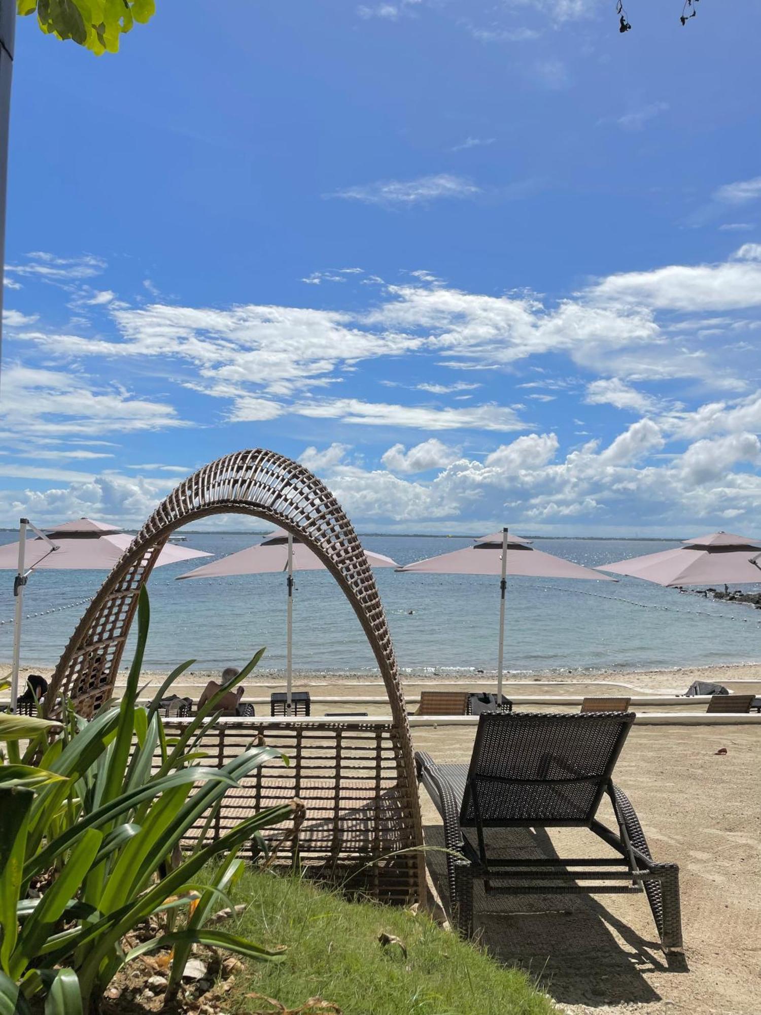 The Beach Suite At The Mactan Newtown Lapu-Lapu City Eksteriør bilde
